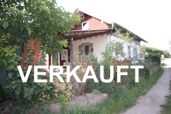 VERKAUFT i. 2021 - DHH, Garage, ca. 1.300 m² Grst., Abrissobjekt, Sanierungsobjekt, derzeit unbewohnbar