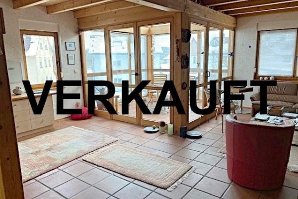 VERKAUF i. 2021 - Mod. grundstücksbezogenes, lichtdurchflutetes Architektenhaus, 8 Zi., 2 Bäder, Wintergarten, Schwedenofen, Sauna, Garage, Stellplatz für Wohnmobil, ruhige Vorortslage, Bäckerei benachbart