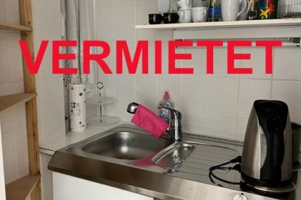 VERMIETET i. 2023 - 1-Zimmer-Wohnung in zentraler, guter Lage, Lift, auf Wunsch möbliert