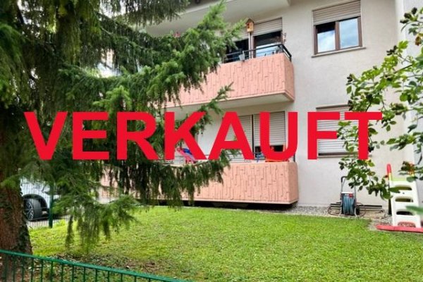 VERKAUFT i. 2022 - KEINE KÄUFERMAKLERPROVISION! 5-Familien-Haus in schöner ruhiger Lage, unmittelbar bei Kindergarten, Zugang über Anliegerweg, fussläufig zur Bushaltestelle, im beliebten Wohngebiet „Bergstadt“