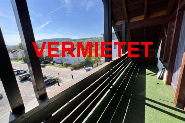VERMIETET i. 2026 - 2 1/2-Zi-Whg, ca, 80m² Wohnfl., Lift, gr. Balkon, Blick, EBK a.W., Fliesenböden, Fb-Heiz., helle, geräumige, lichtdurchflutete Wohnung, Bad, Dusche+Wanne, Fenster, Keller, Fahrradraum, WM-Raum, Trockenraum
