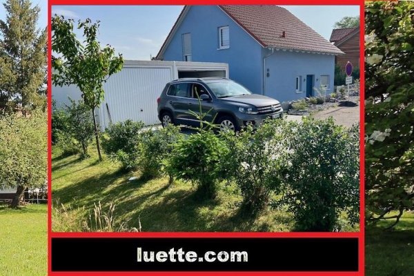 Sofort beziehbares, freist. modernes EFH, EBK mit Essbar, Doppelgarage, Blick, ruhige, sonnige Sackgassenlage, Wärmepumpe, vom Bauherrn nur kurz bewohnt, neuwertig