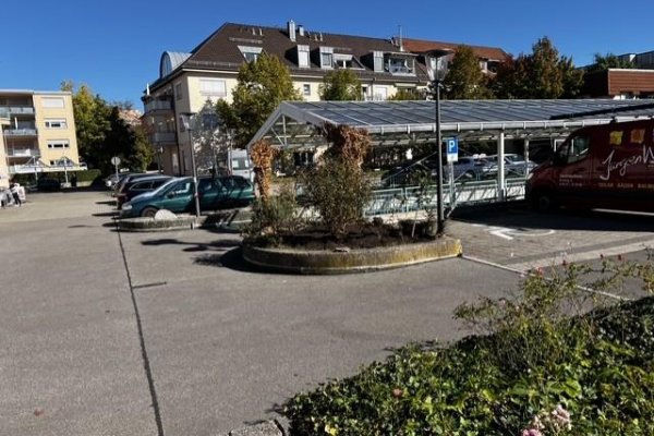 Rampe mit hydraulischer Klappe