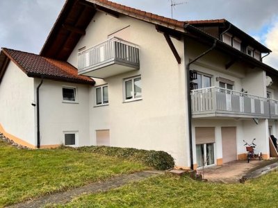 In bester Lage: EFH, ELW (DHH), solide vermietet, in sonniger Aussichtslage 