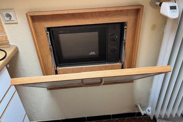 Eingebaute Mikrowelle
