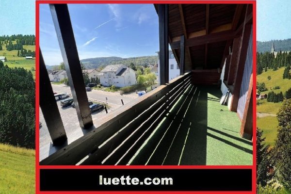 2 1/2 Zi.-Whg, ca. 80 m² Wohnfl., Lift, grosser Balkon, Blick, EBK a.W., Fliesenböden, Fb-Heiz., helle, geräumige, lichtdurchflutete Wohnung, Bad, Dusche + Wanne, Fenster, Keller, Fahrradraum, WM-Raum, Trockenraum
ruhige zentrale Lage, altersgerecht