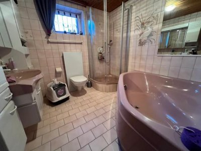 EFH beste, sonnige Lage Horheim, 6 Zi., gr. Blk., Gartenfreisitz + Haus, Platz f. Pool, 2-Zi-ELW, Schwedenofen, Wintergarten, Terrasse, 2 Garagen, Carport, Areal ca. 800m²