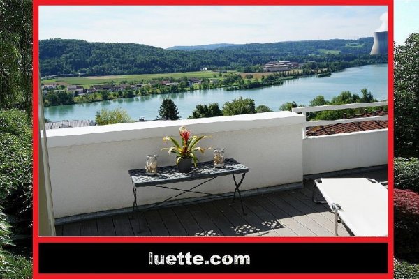 Attrakt. Haus i. Haus, 4 ½ Zimmer, in terrassenhausform, Rhein- / Alpenblick, ca. 140 m² Wohnfl., Waldshut bevorz. Lage, Nähe Schule, Bushaltestelle, fussläufig zur Kaiserstraße, Zentrum