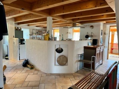 Naturnahes Wohnen und Arbeiten in renoviertem Landhaus, sep. Büro und Studio