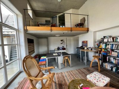 Naturnahes Wohnen und Arbeiten in renoviertem Landhaus, sep. Büro und Studio